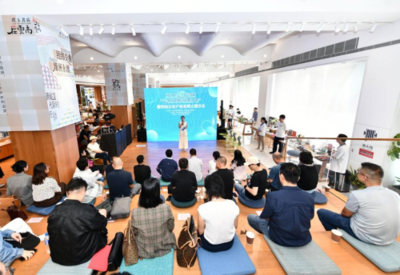 红星耀云端 网络文化产业发展如何向新？——互联网文化活动的创新路径与未来展望